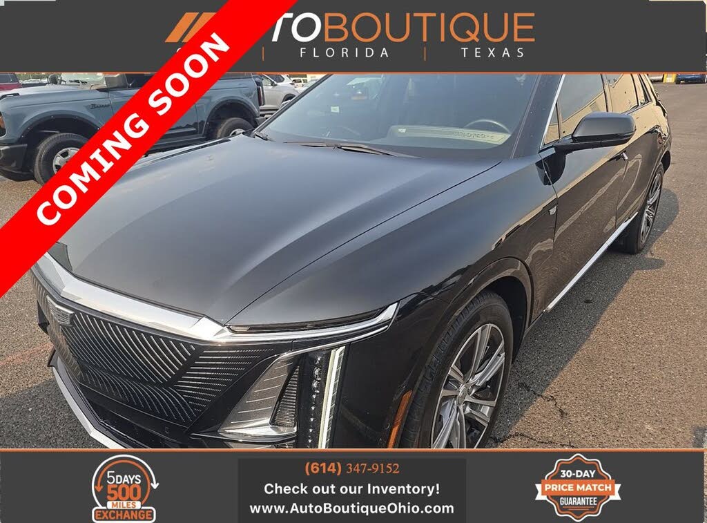 2024 Cadillac Lyriq Luxury 1