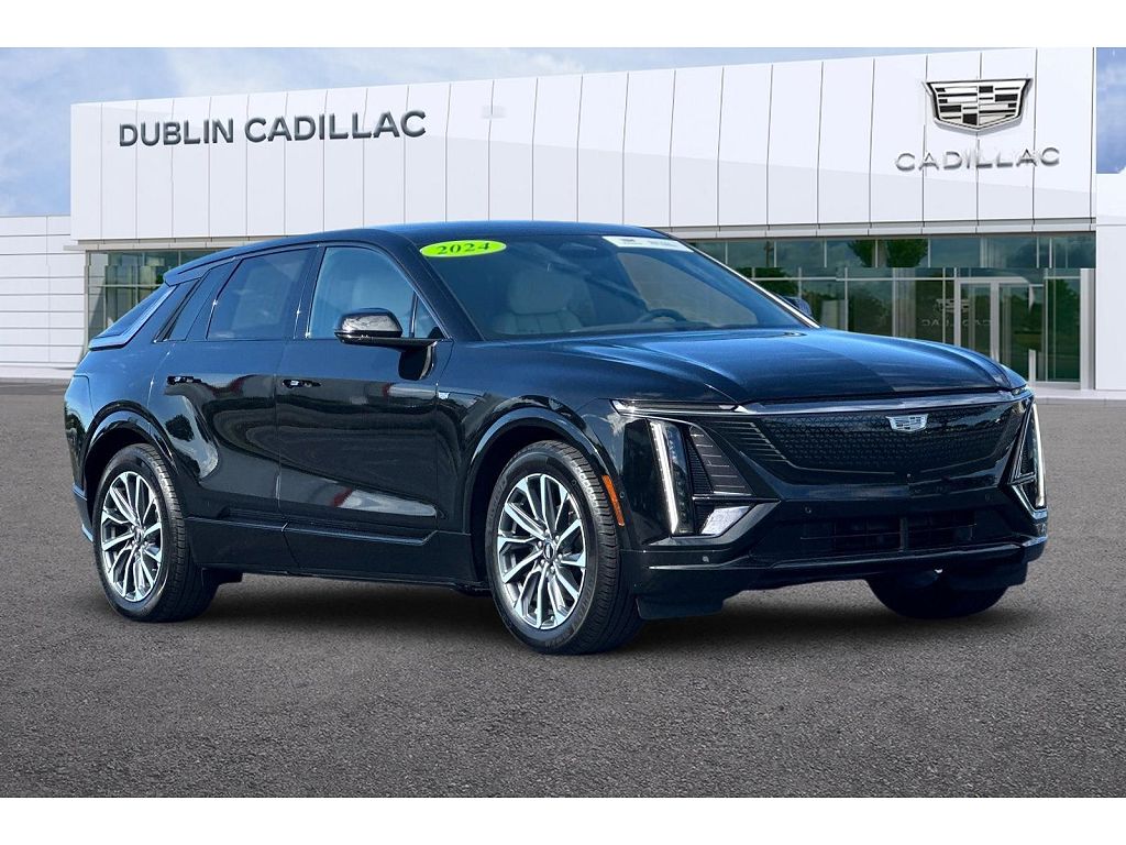 2024 Cadillac Lyriq Sport 1