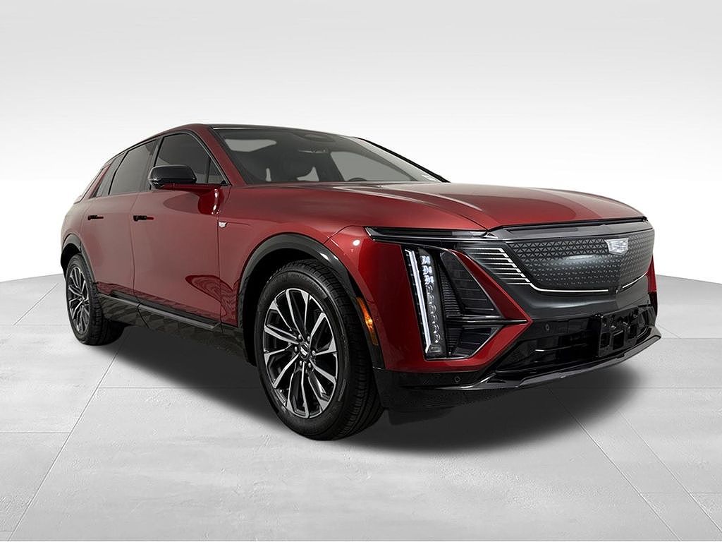 2024 Cadillac Lyriq Sport 1
