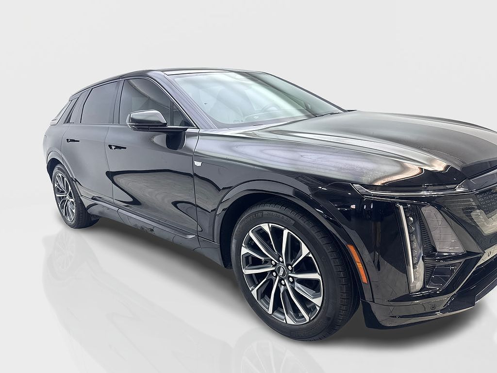 2024 Cadillac Lyriq Sport 1