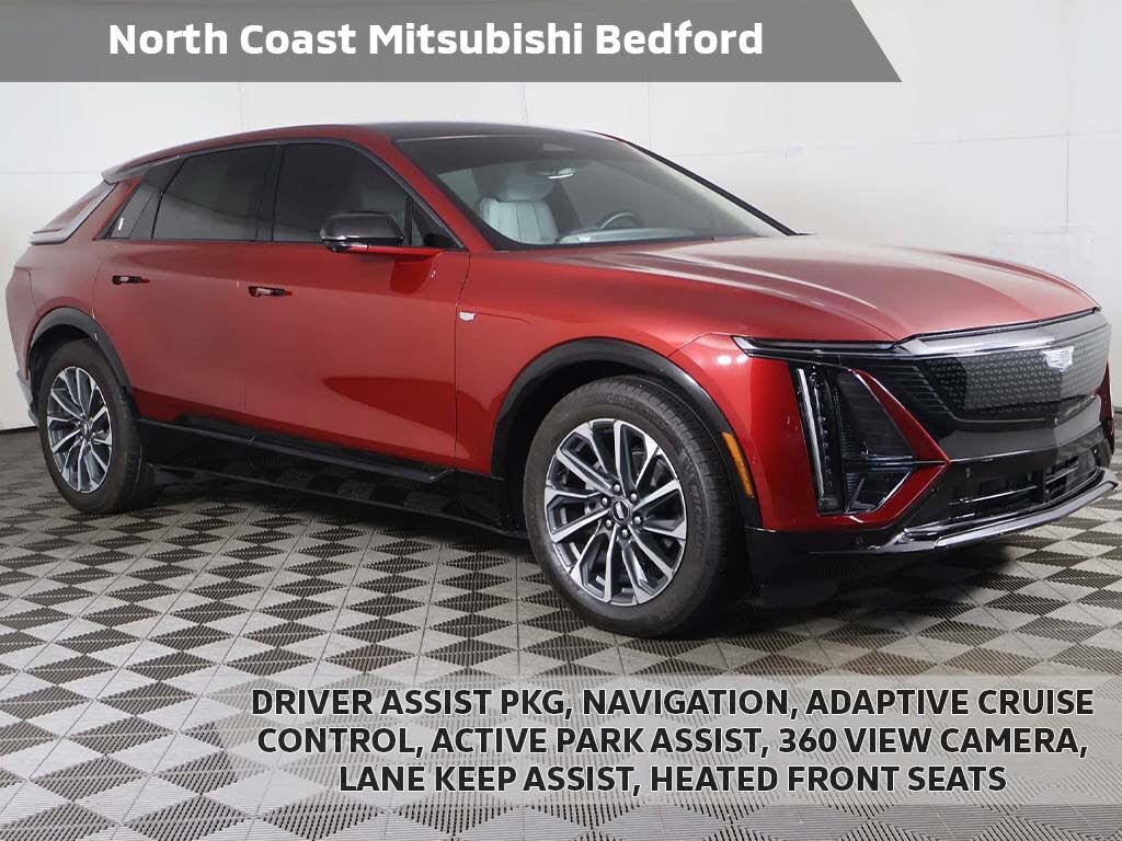 2024 Cadillac LYRIQ Sport 1