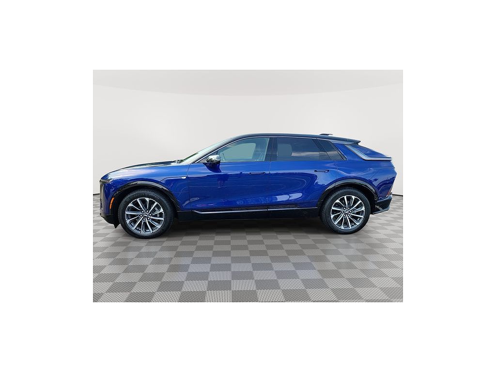 2024 Cadillac Lyriq Sport 1