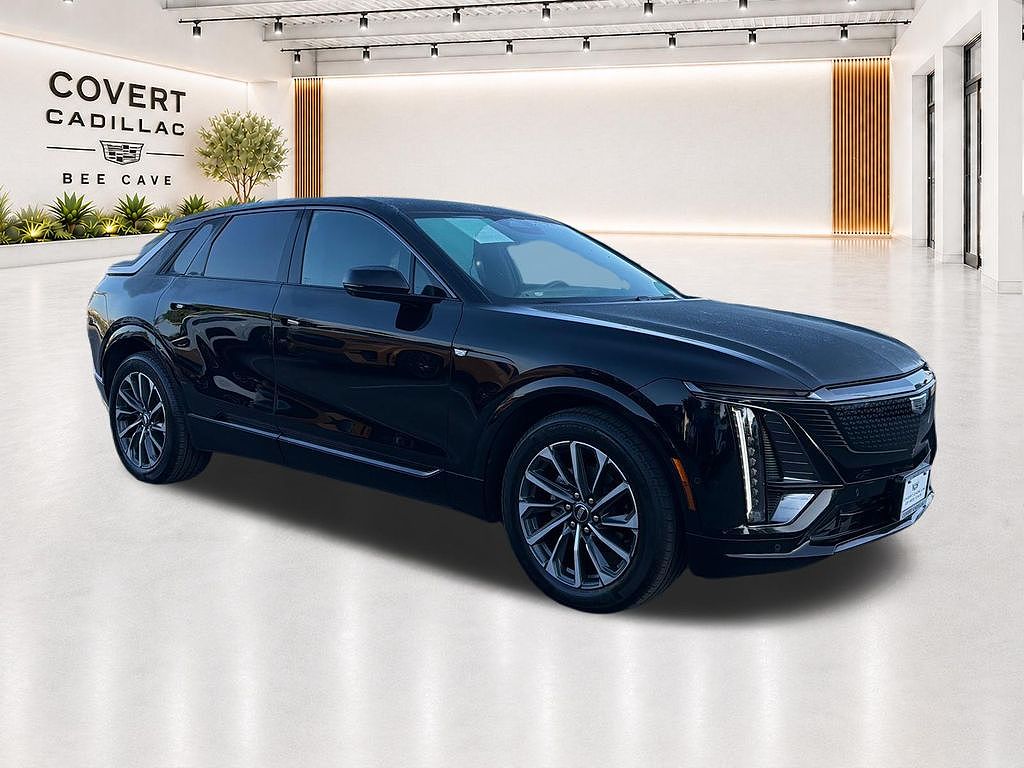 2024 Cadillac Lyriq Sport 1
