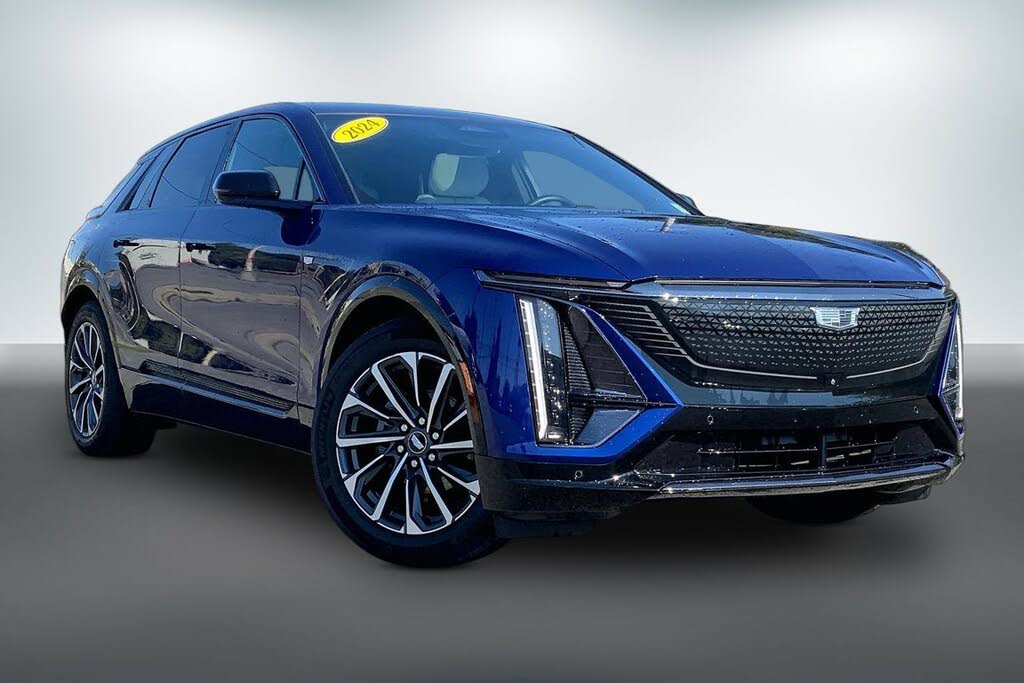 2024 Cadillac LYRIQ Sport 1
