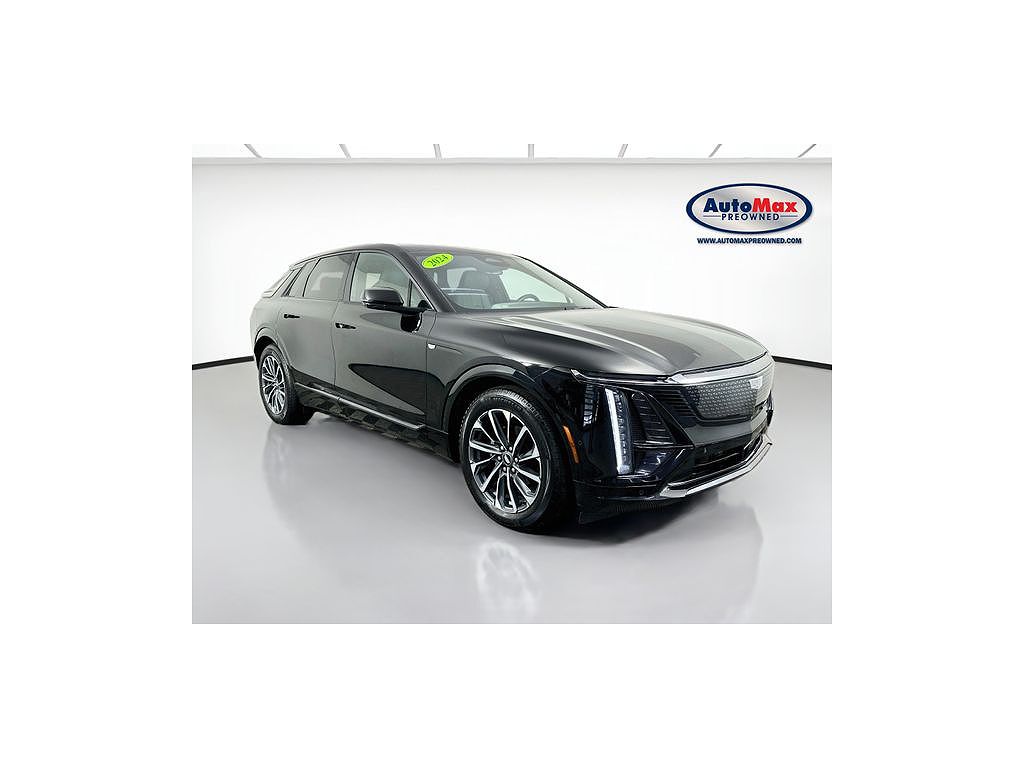 2024 Cadillac Lyriq Sport 1