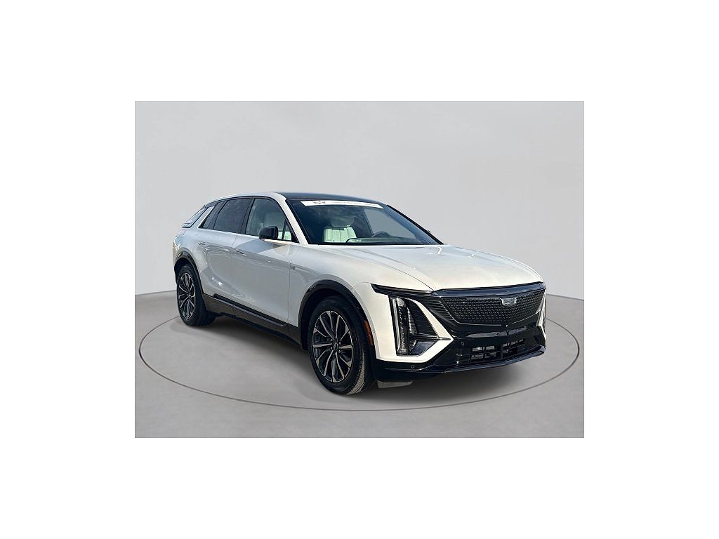 2024 Cadillac Lyriq Sport 1
