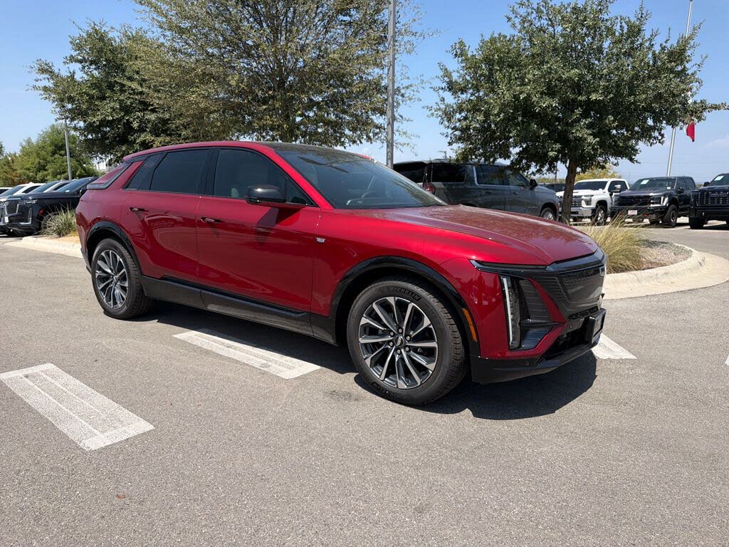 2027 Cadillac LYRIQ Sport