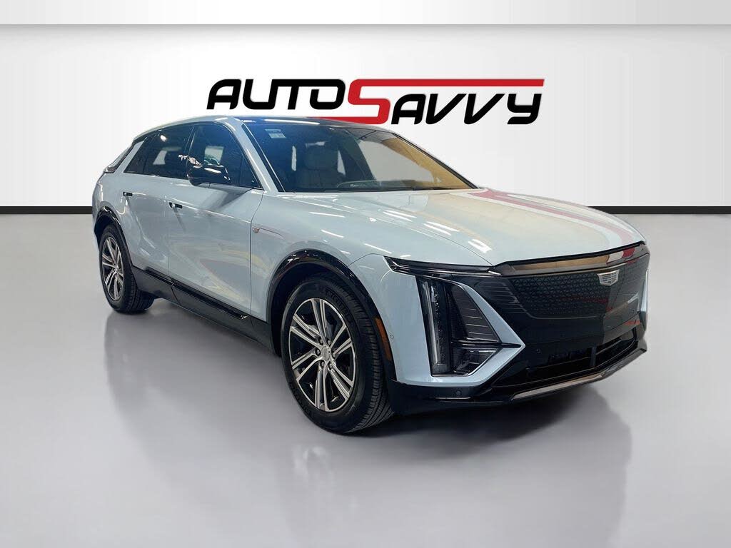 2025 Cadillac LYRIQ Sport 1