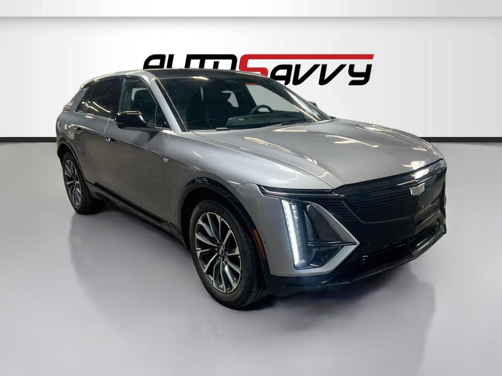 2025 Cadillac LYRIQ Sport 1