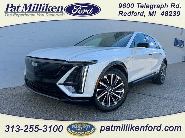 2024 Cadillac LYRIQ Sport 2