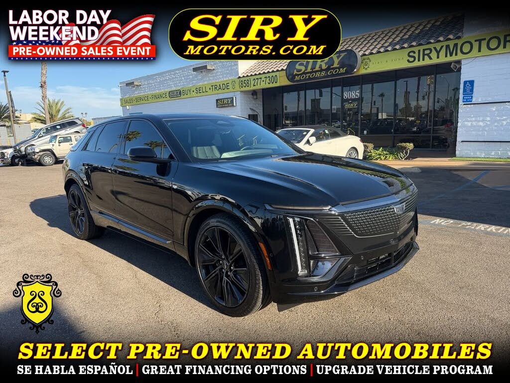 2024 Cadillac LYRIQ Sport 3