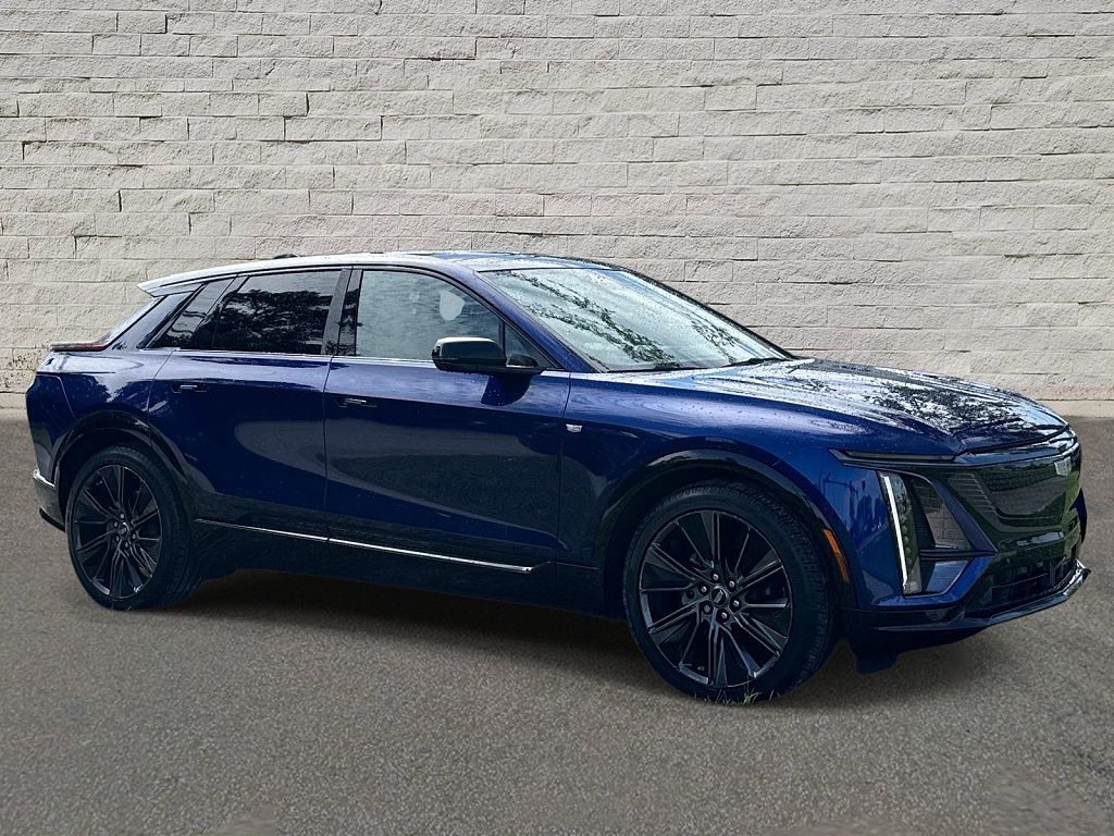 2026 CADILLAC LYRIQ Signature Sport