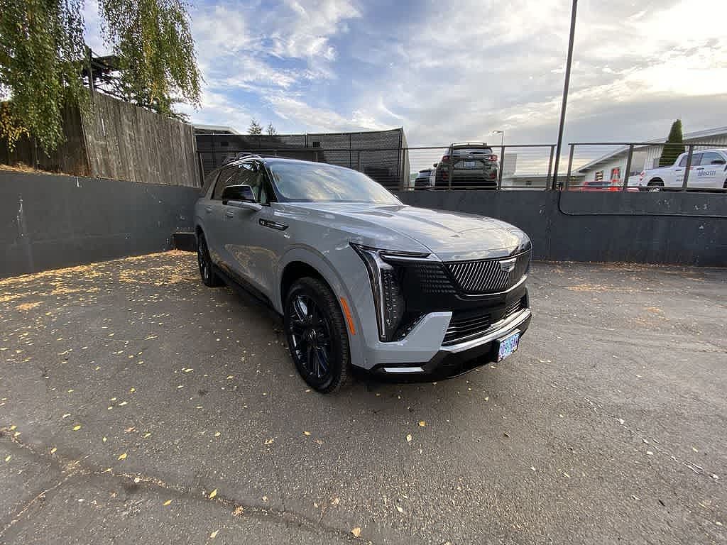 2026 Cadillac Escalade IQL Sport