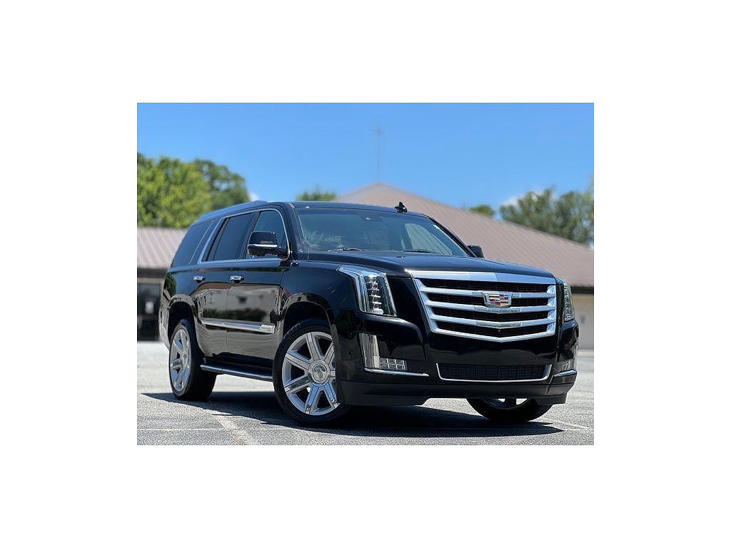 2017 Cadillac Escalade Luxury