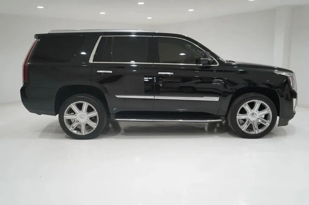 2020 Cadillac Escalade Luxury
