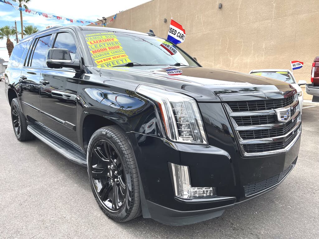 2018 Cadillac Escalade ESV Luxury