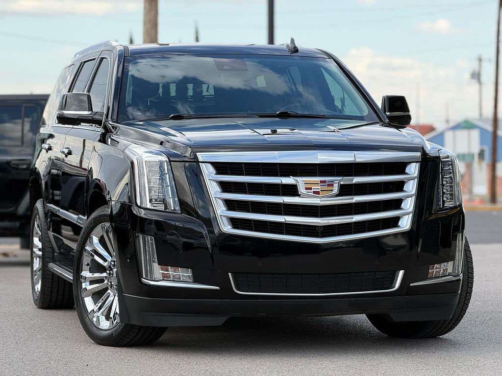 2020 Cadillac Escalade Luxury