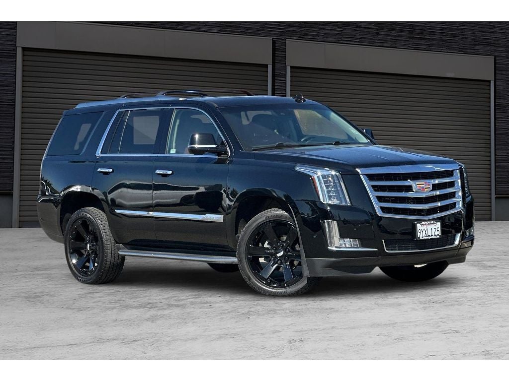 2018 Cadillac Escalade Luxury
