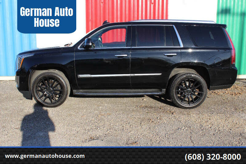 2017 Cadillac Escalade Luxury