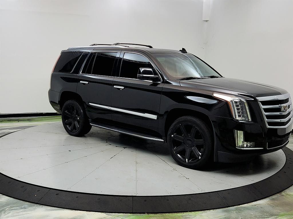 2019 Cadillac Escalade Luxury