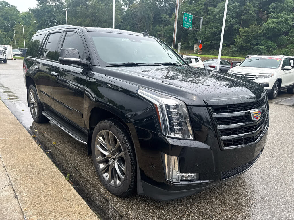 2020 Cadillac Escalade Luxury