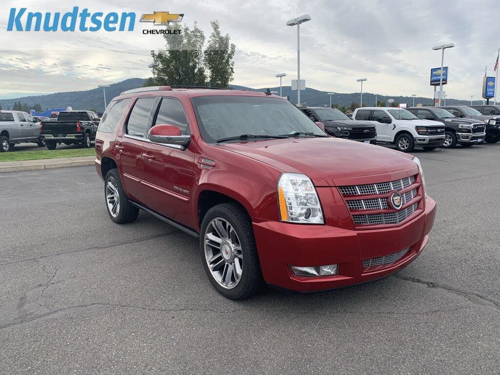 2013 Cadillac Escalade Premium