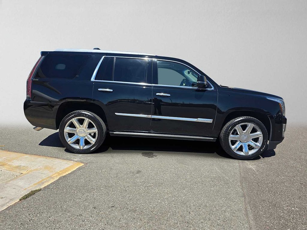 2017 Cadillac Escalade Premium Luxury