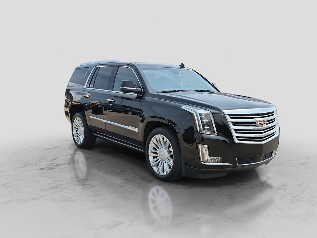 2018 Cadillac Escalade Platinum Edition
