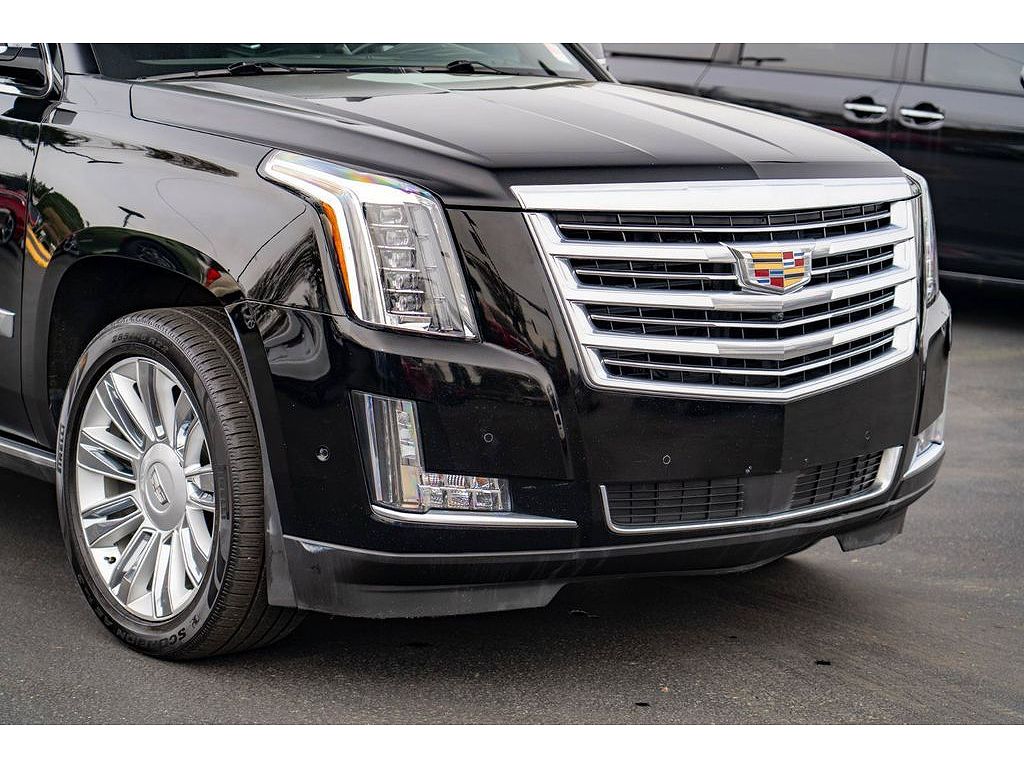 2017 Cadillac Escalade Platinum