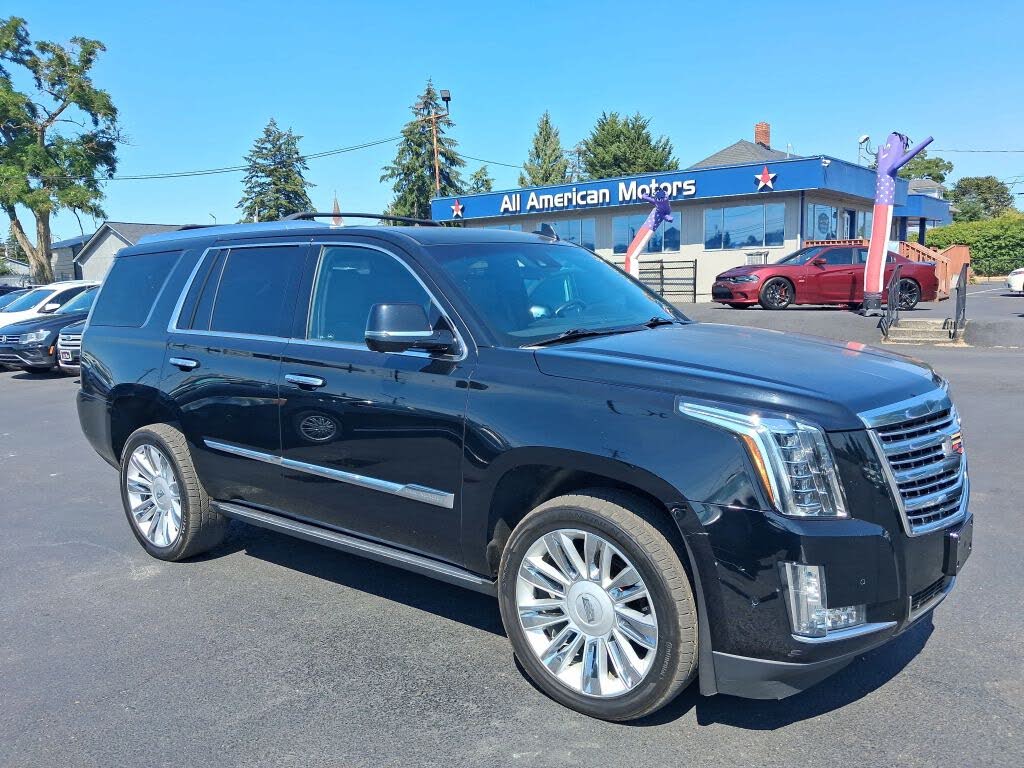 2017 Cadillac Escalade Platinum Sport Utility 4D