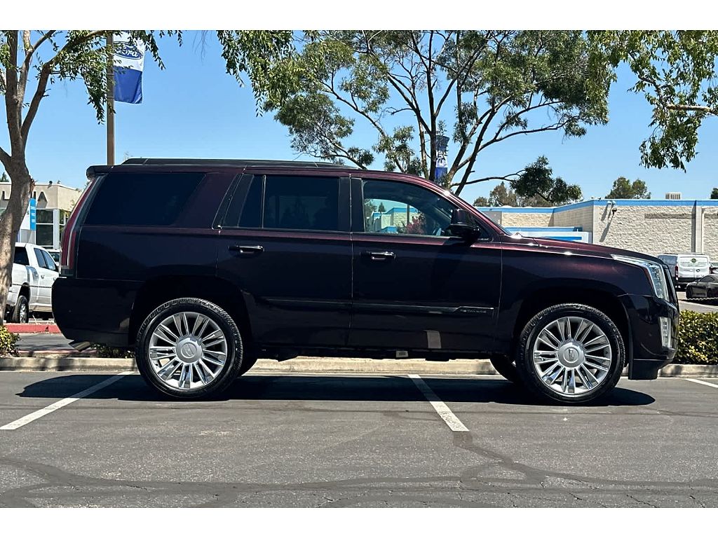 2018 Cadillac Escalade Platinum