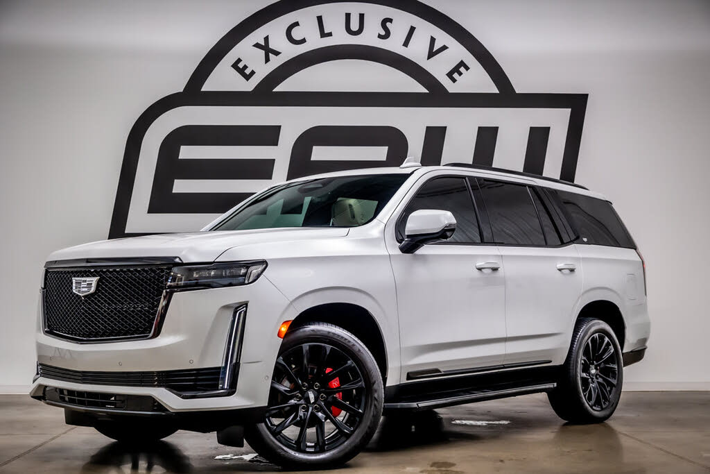 2023 Cadillac Escalade Sport