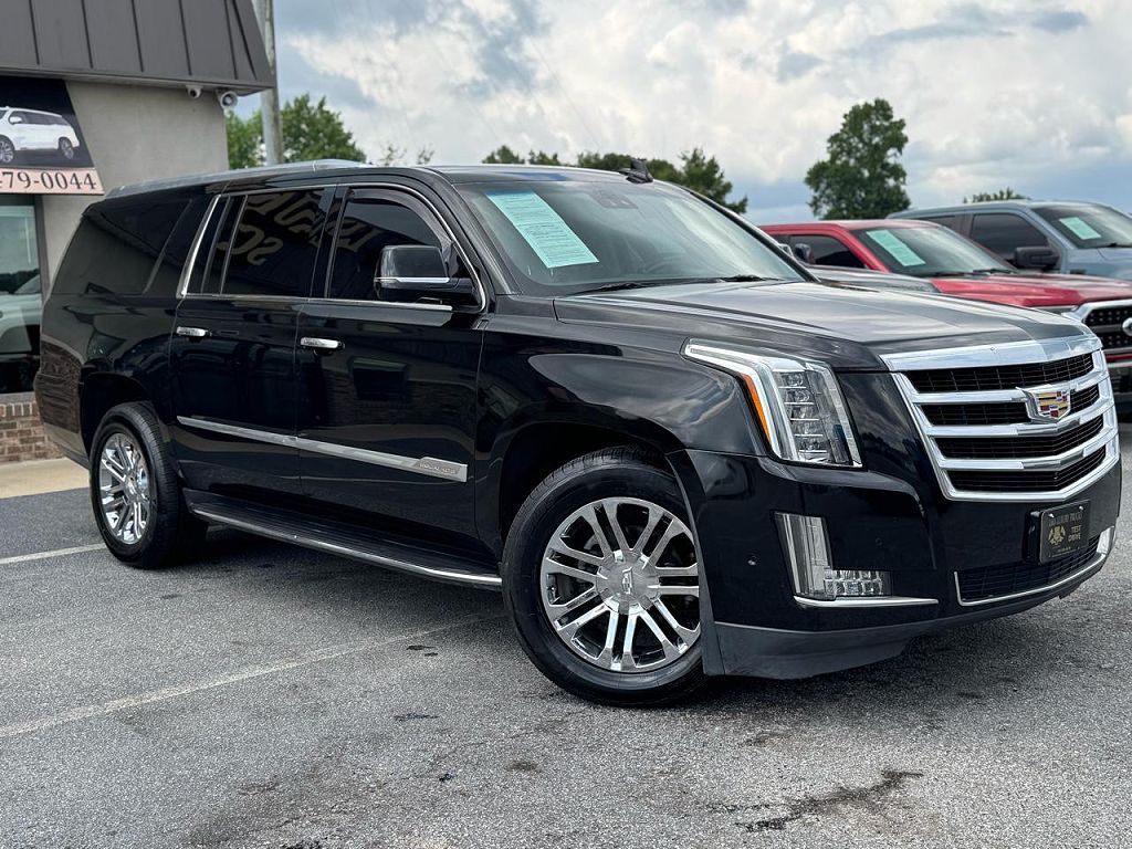 2017 Cadillac Escalade ESV Standard 4WD