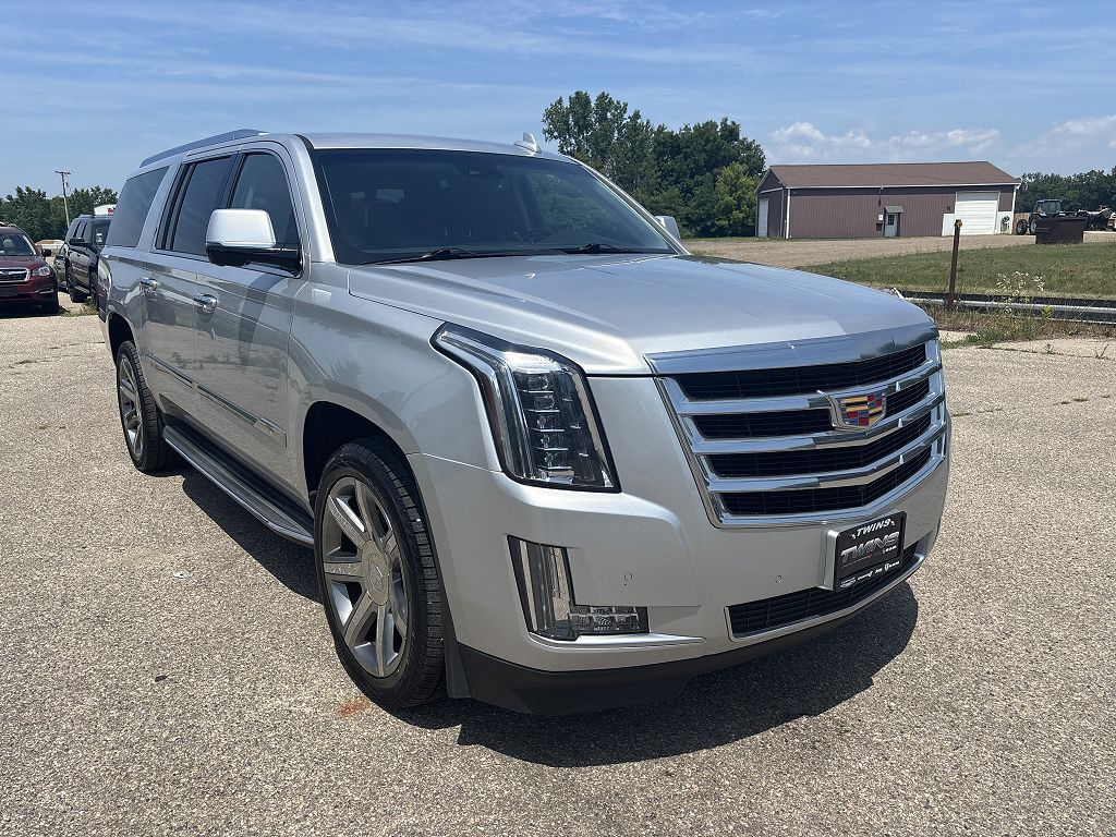 2016 Cadillac Escalade ESV Luxury