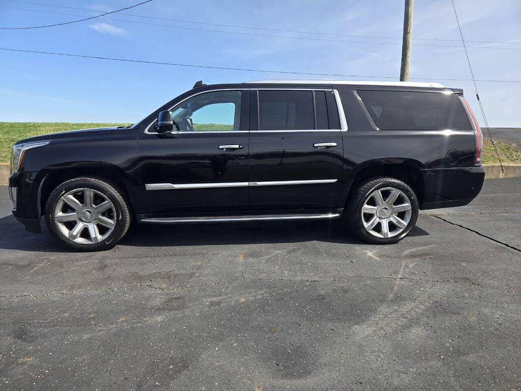 2018 Cadillac Escalade ESV Luxury