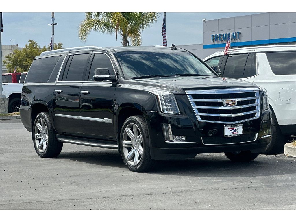 2020 Cadillac Escalade Luxury