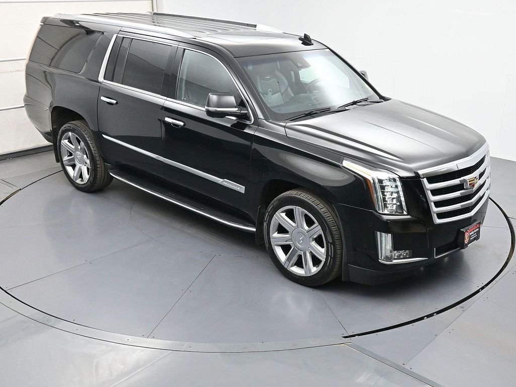 2019 Cadillac Escalade ESV Luxury