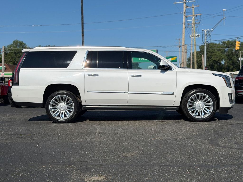 2019 CADILLAC Escalade ESV Platinum