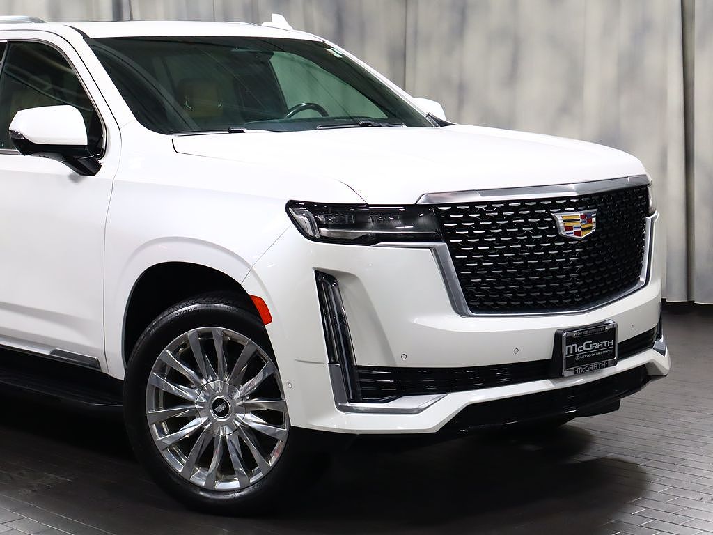 2022 Cadillac Escalade ESV Premium