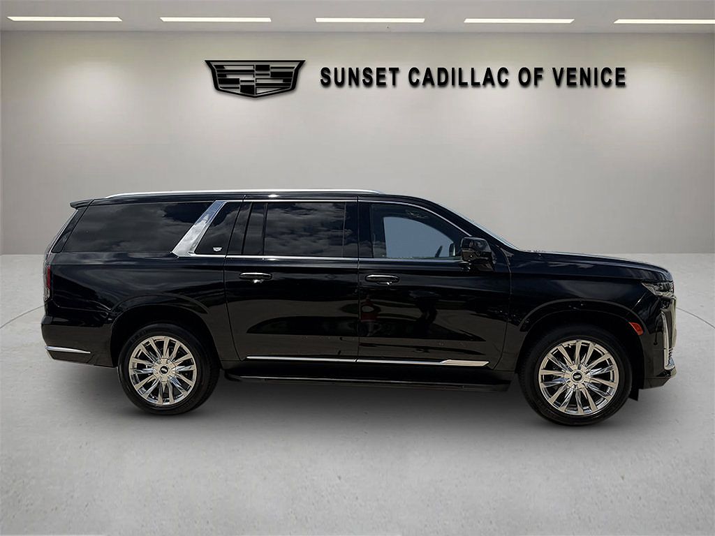 2023 Cadillac Escalade ESV Premium Luxury