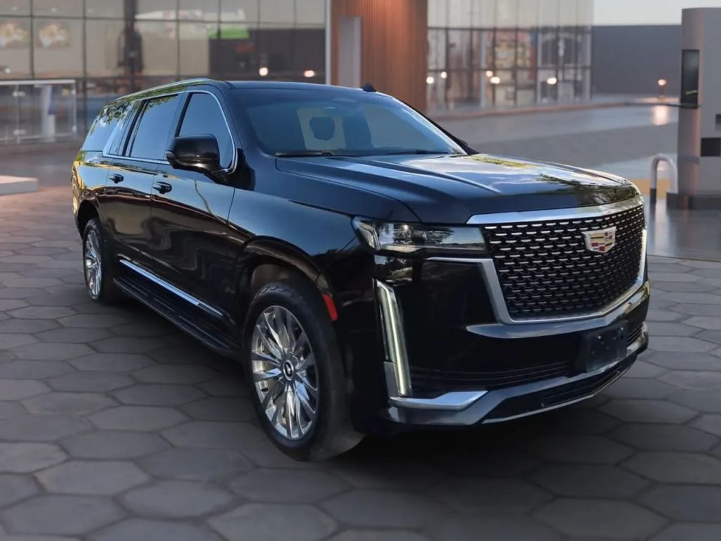 2022 Cadillac Escalade Premium Luxury