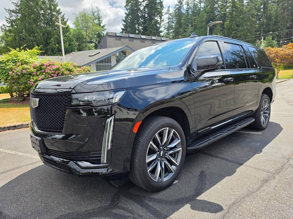2022 Cadillac Escalade ESV Sport