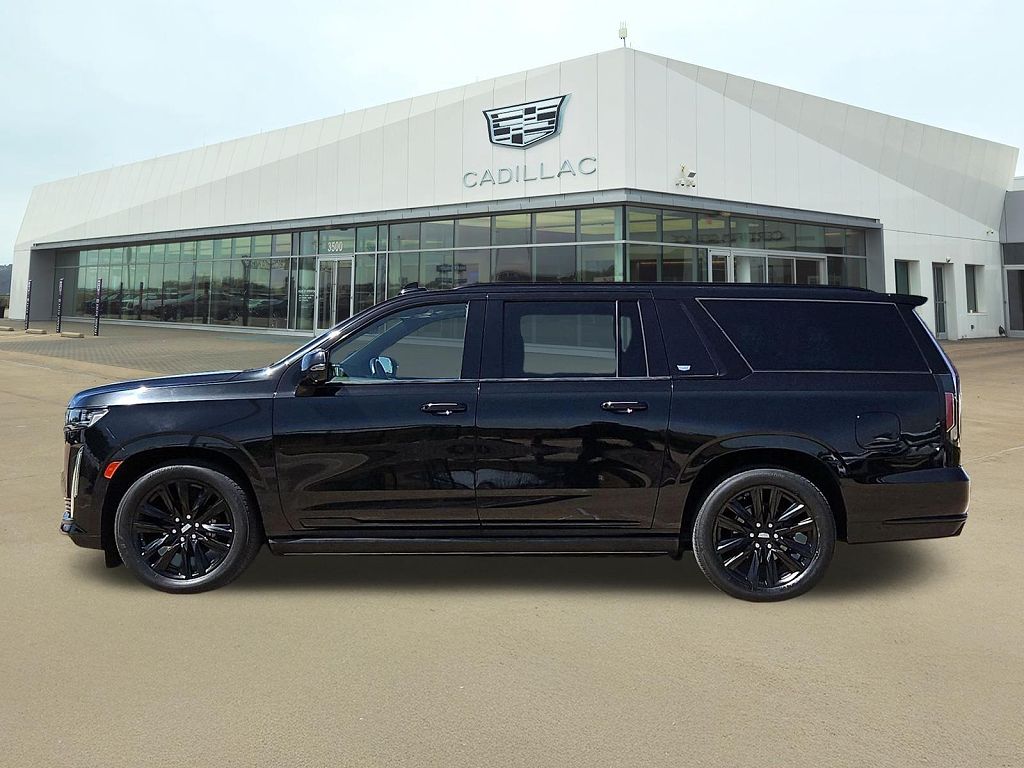 2021 CADILLAC Escalade ESV Sport