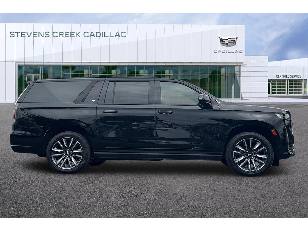 2021 Cadillac Escalade Sport