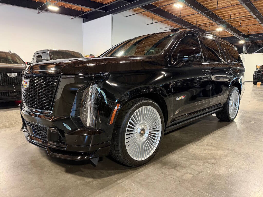 2025 Cadillac Escalade-V V