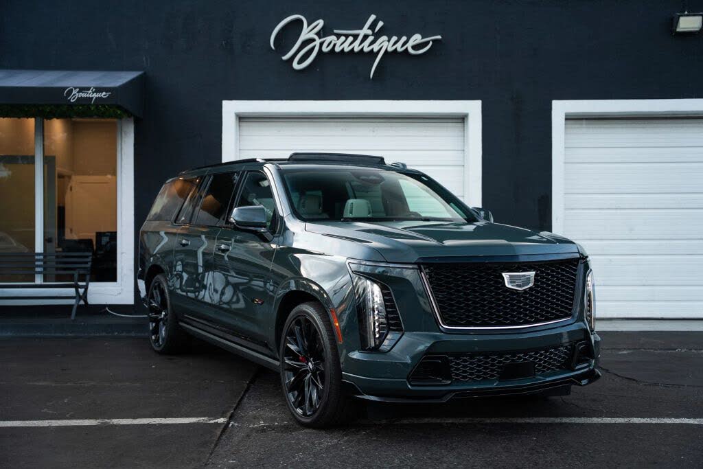 2025 Cadillac Escalade-V ESV V