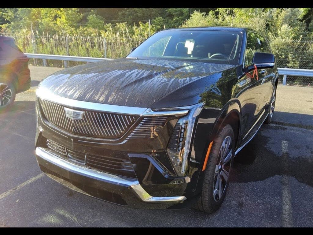 2025 Cadillac Escalade IQ Luxury 1