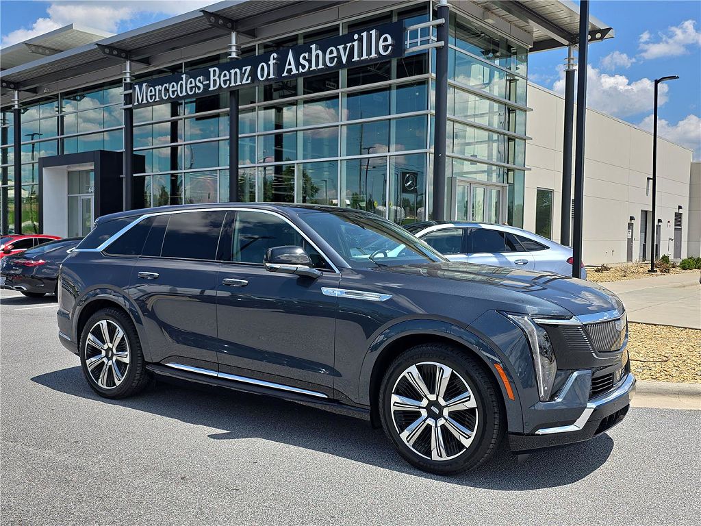 2025 CADILLAC ESCALADE IQ Luxury
