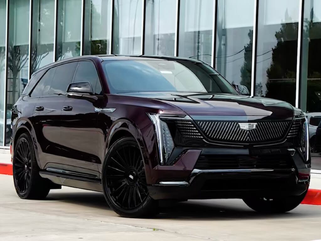 2025 Cadillac ESCALADE IQ Luxury 2