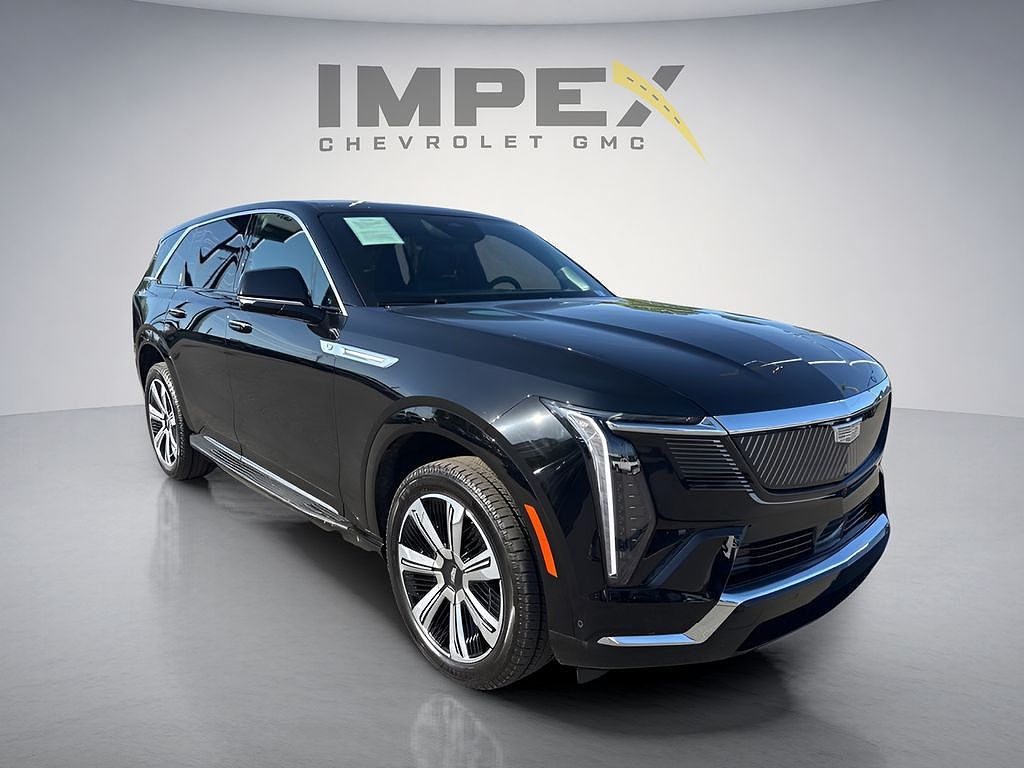 2025 Cadillac Escalade IQ Luxury 2